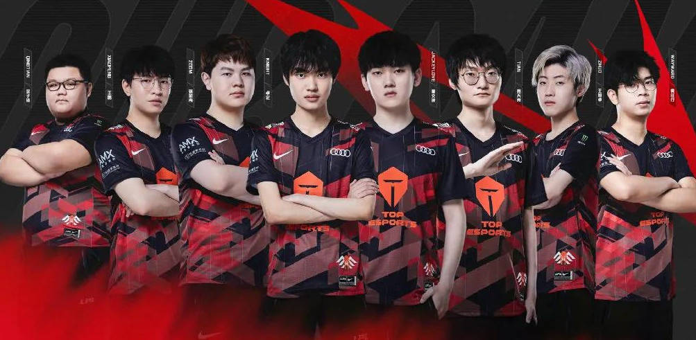 一直扮演着 一直扮演着